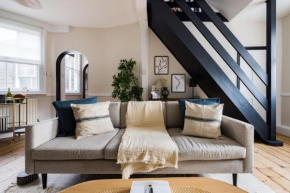 The London Bridge Escape - Stylish 2BDR House in the Heart of London